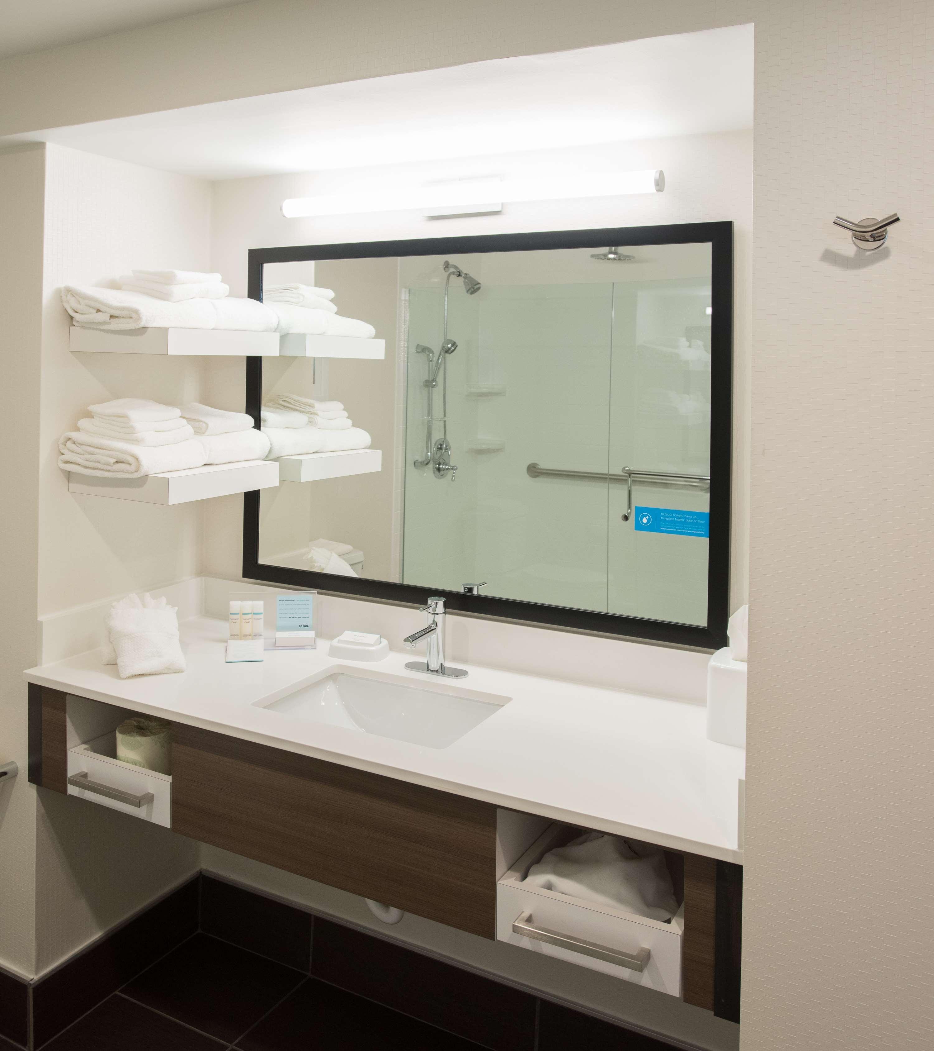 Hampton Inn Wooster Eksteriør bilde
