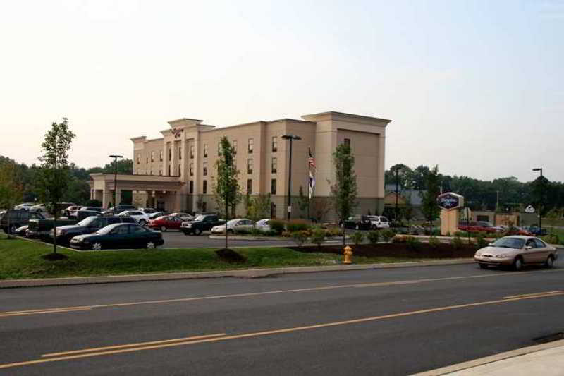 Hampton Inn Wooster Eksteriør bilde